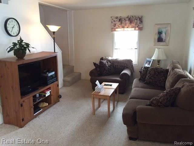 3301 Emmons Avenue Rochester Hills, MI 48307 - Photo 5 of 19