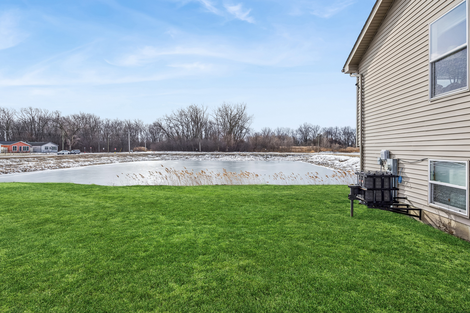 14925 Whipple Street Markham, IL 60428 - Photo 4 of 16 a view of outdoor space with deck and yard