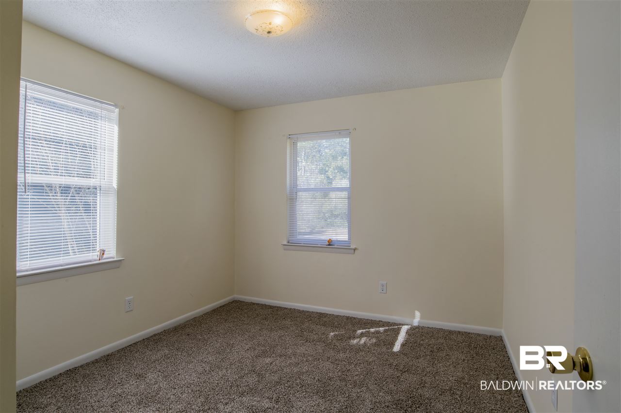 8510 Pensacola Avenue Elberta, AL 36530 - Photo 11 of 20