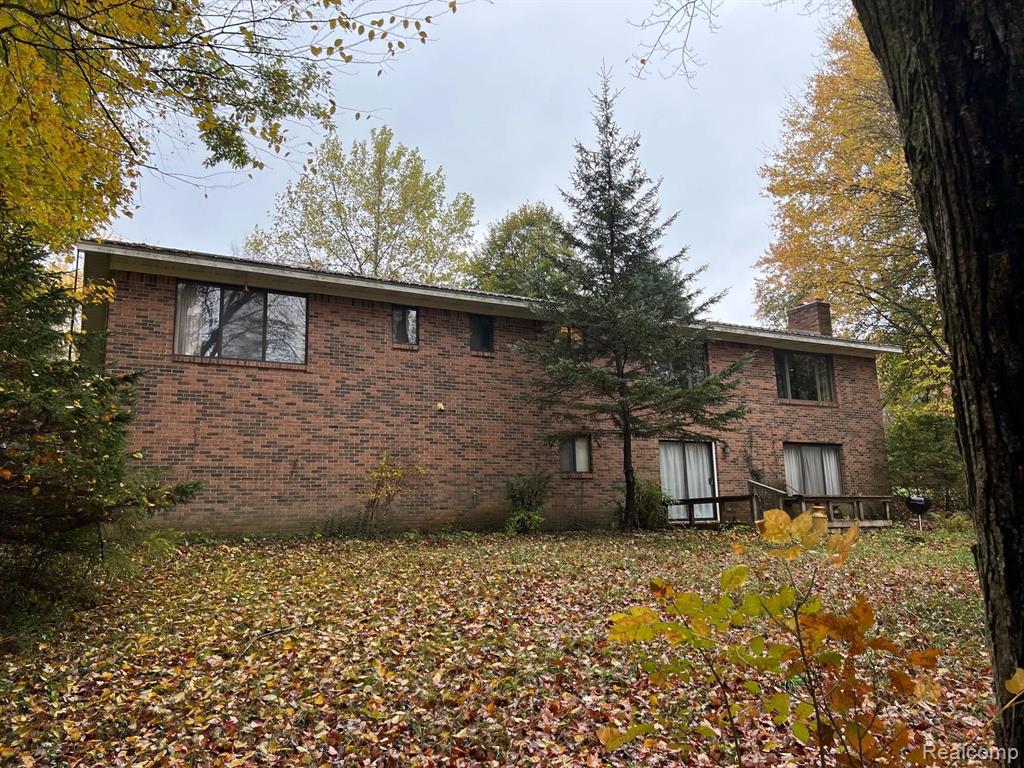 2163 Vernor Road Lapeer, MI 48446 - Photo 4 of 39