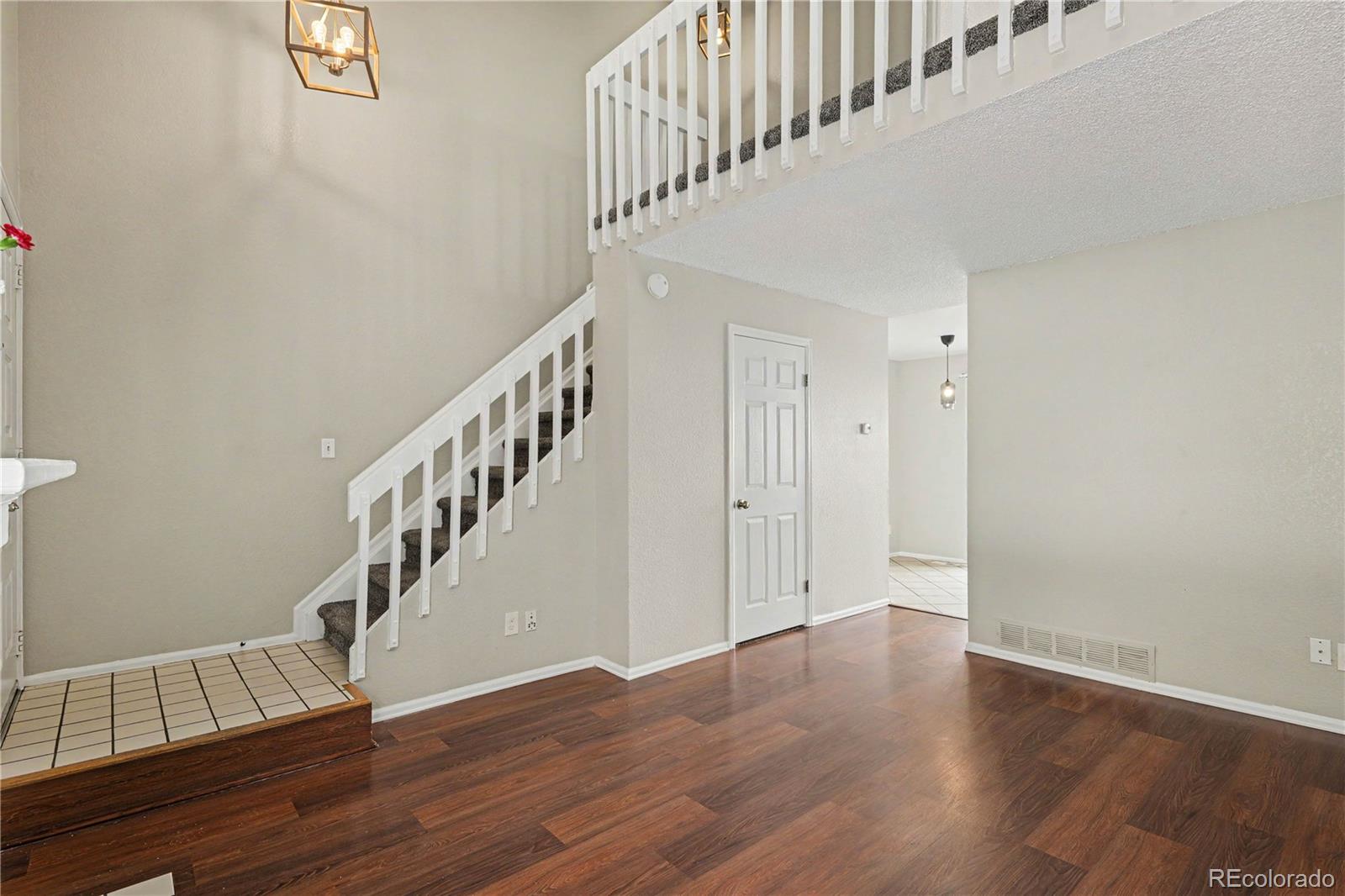 828 Summer Drive Highlands Ranch, CO 80126 - Photo 6 of 23