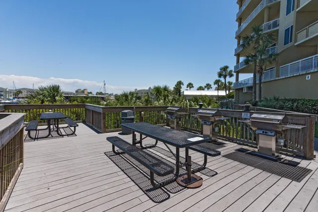 $939,000 | 725 Gulf Shore Drive, Unit 503A, Destin, FL 32541