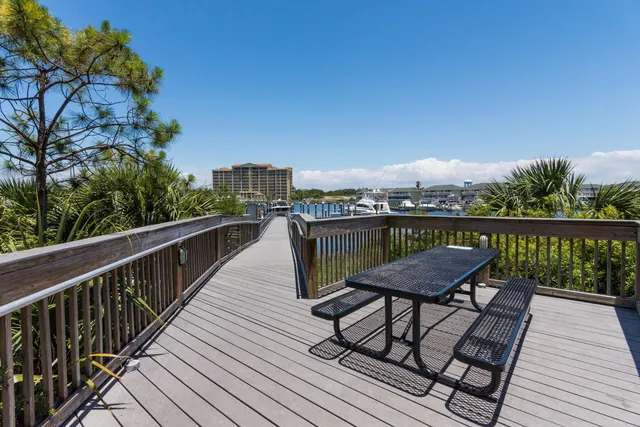 $939,000 | 725 Gulf Shore Drive, Unit 503A, Destin, FL 32541