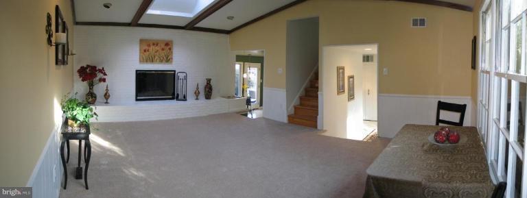 13003 Layhill Road Silver Spring, MD 20906 - Photo 8 of 30 Family Room