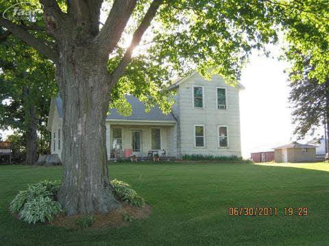 9855 Rich Road Mayville, MI 48744 - Photo 1 of 13 20152801.JPG
