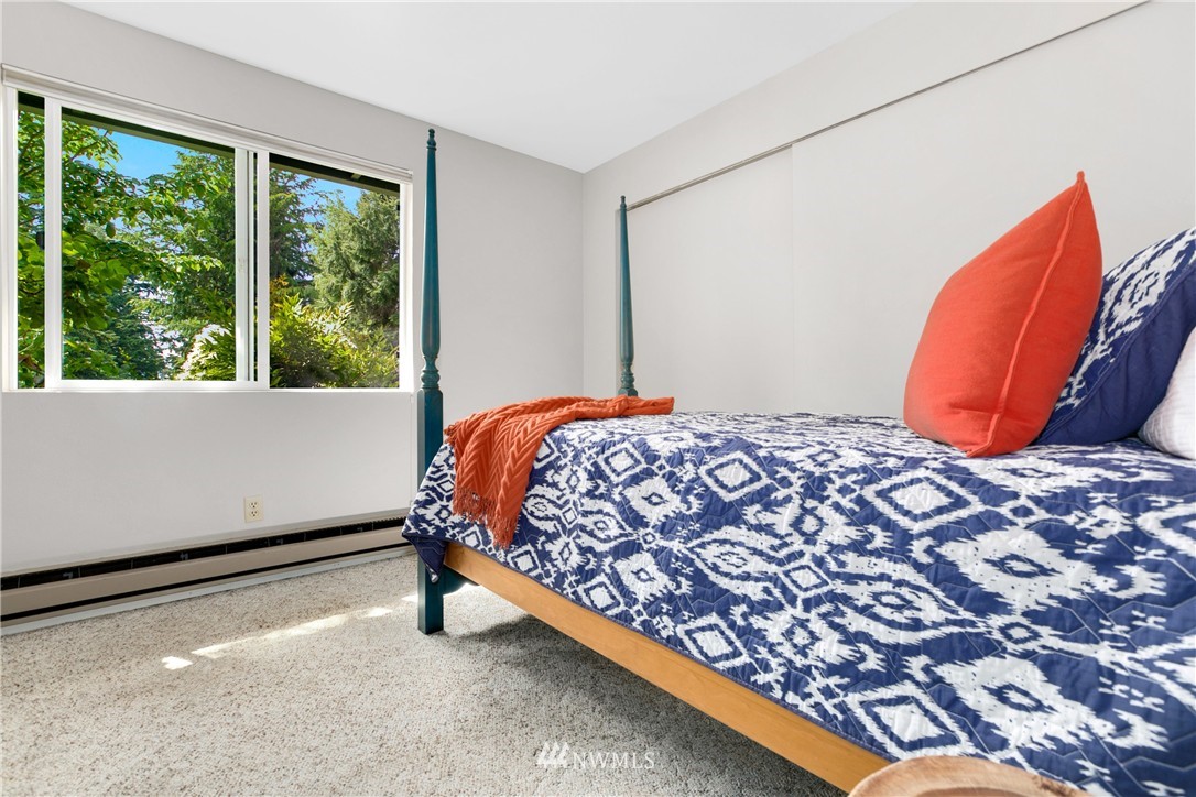 7003 179th Street Southwest Edmonds, WA 98026 - Photo 15 of 21 Gallery Image 15