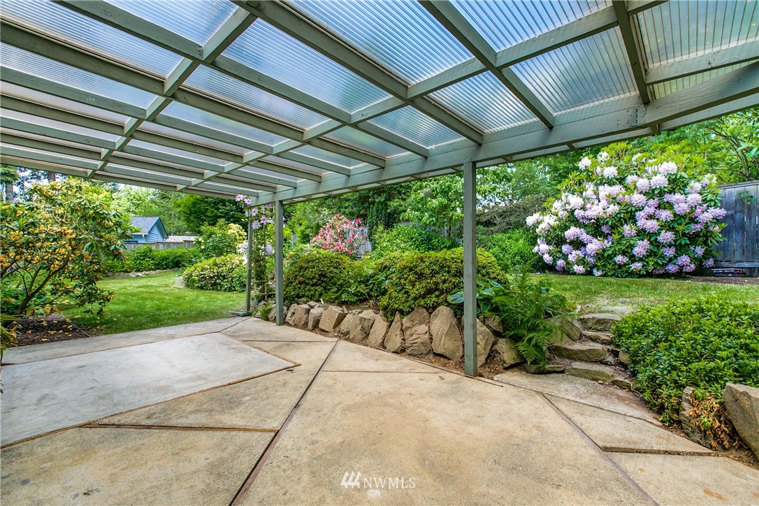 7003 179th Street Southwest Edmonds, WA 98026 - Photo 19 of 21 Gallery Image 19