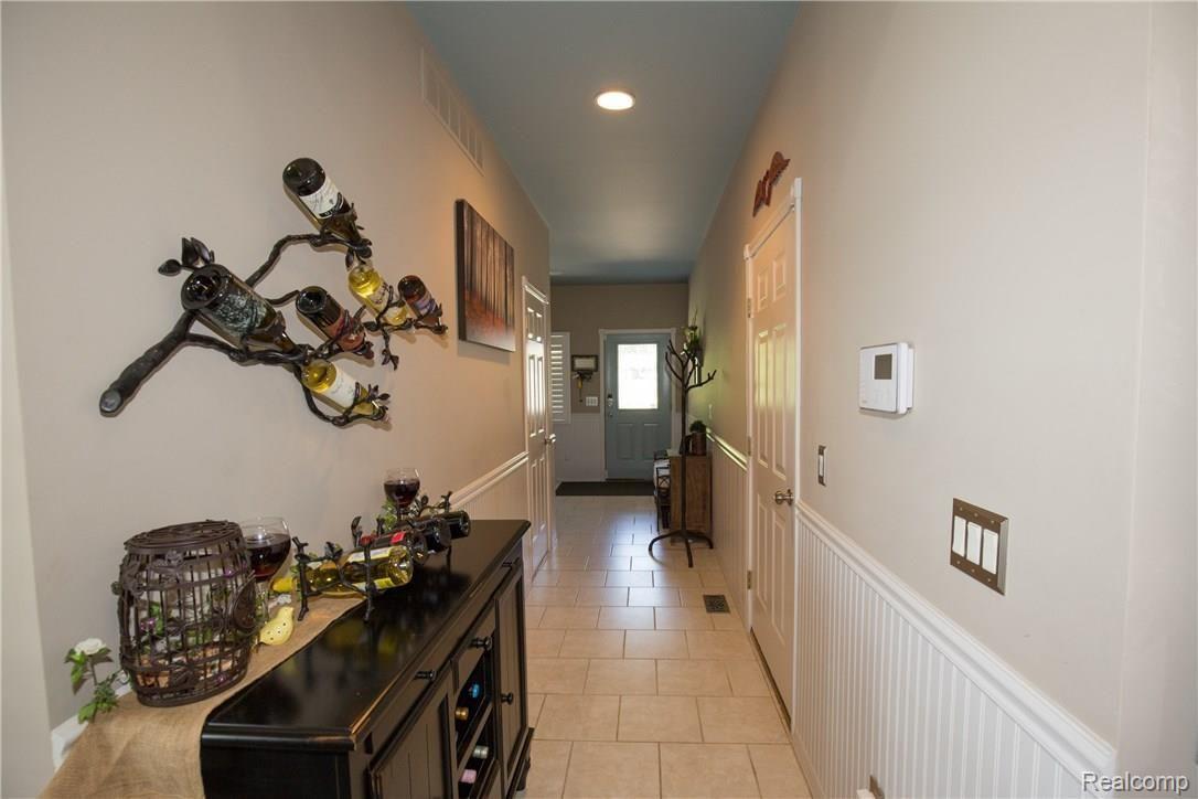 2245 West Fork Road Lapeer, MI 48446 - Photo 21 of 41 ZT7A5133.jpg