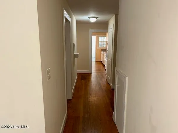 $900 | 704 East 3rd Street, Unit B, Greenville, NC 27858