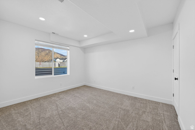 572 West 500th Street North Mapleton, UT 84664 - Photo 24 of 46 Carpeted spare room with baseboards and recessed lighting