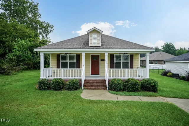 $290,000 | 416 West Martin Street, Benson, NC 27504