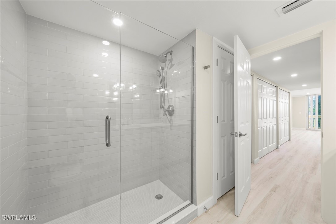 200 Periwinkle Way, Unit 132 Sanibel, FL 33957 - Photo 31 of 44 a bathroom with a shower