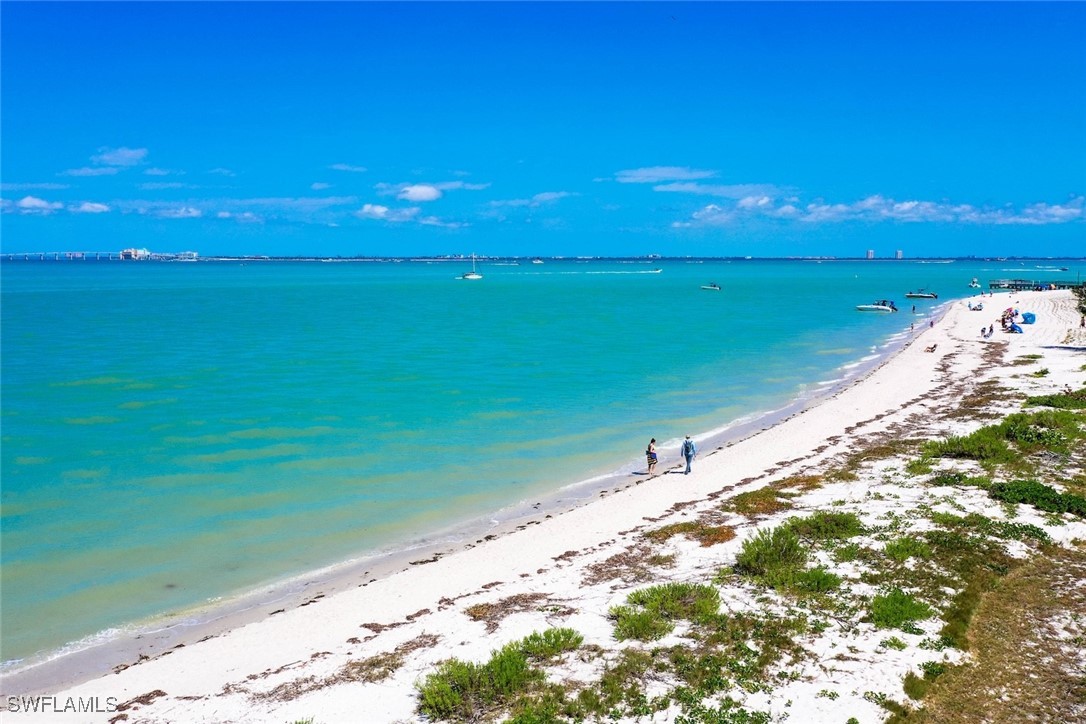 200 Periwinkle Way, Unit 132 Sanibel, FL 33957 - Photo 43 of 44 a view of an ocean beach