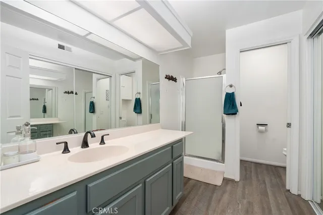 $458,000 | 49 Town And Country Road, Pomona, CA 91766