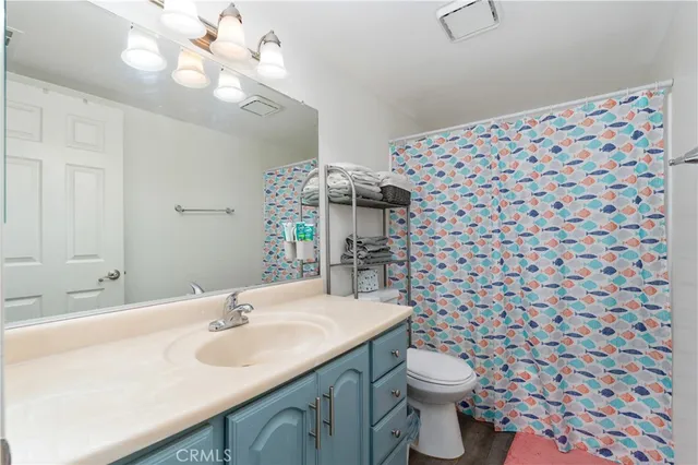 $458,000 | 49 Town And Country Road, Pomona, CA 91766