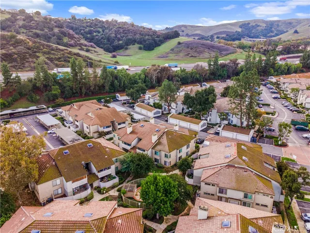 $458,000 | 49 Town And Country Road, Pomona, CA 91766