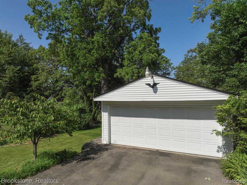 26 Chippewa Road Pontiac, MI 48341 - Photo 5 of 30