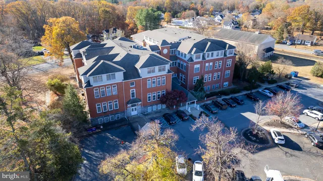 a view of entryway and hall
