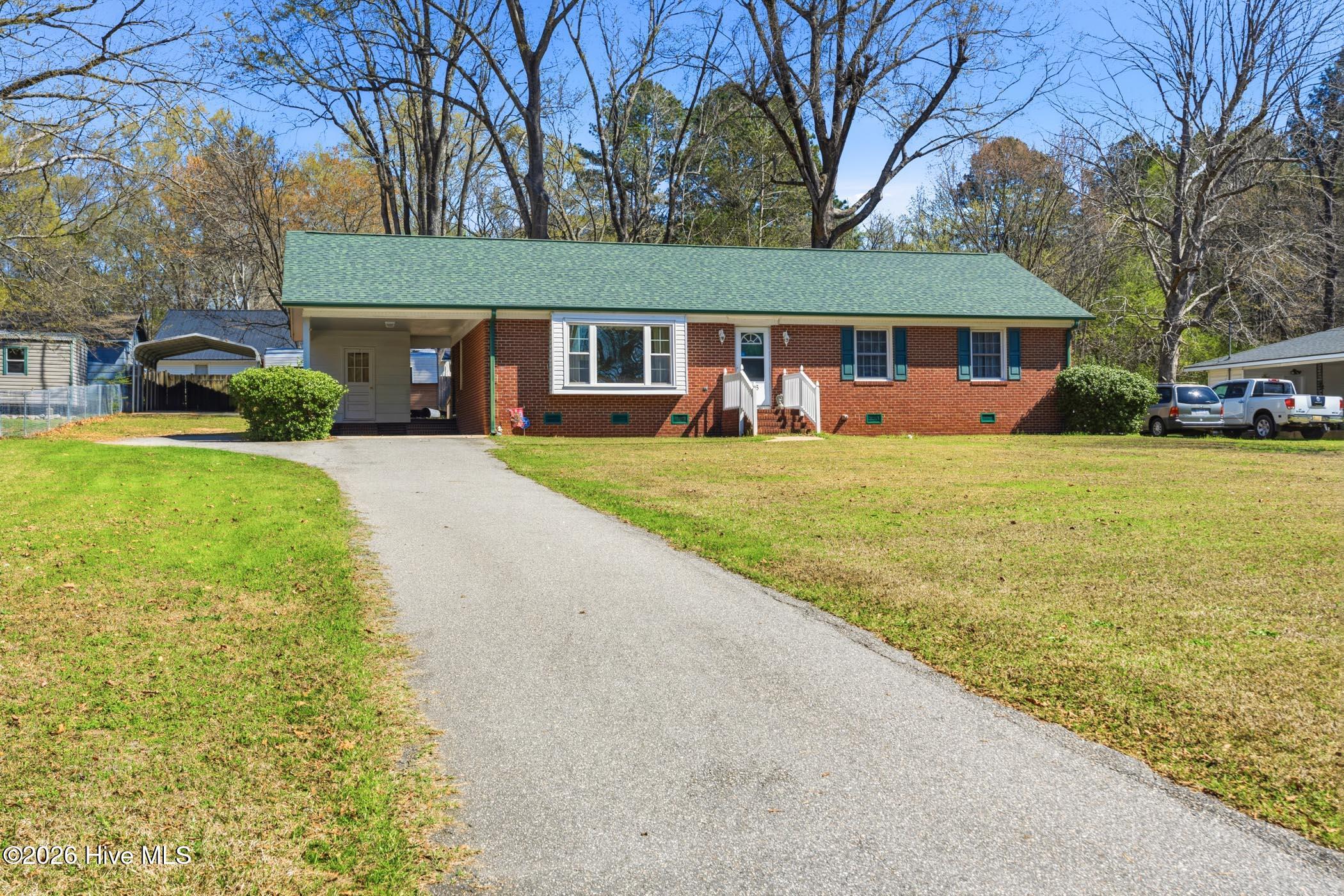 136 Springdale Drive Rockingham, NC 28379 - Photo 2 of 27 A7406586
