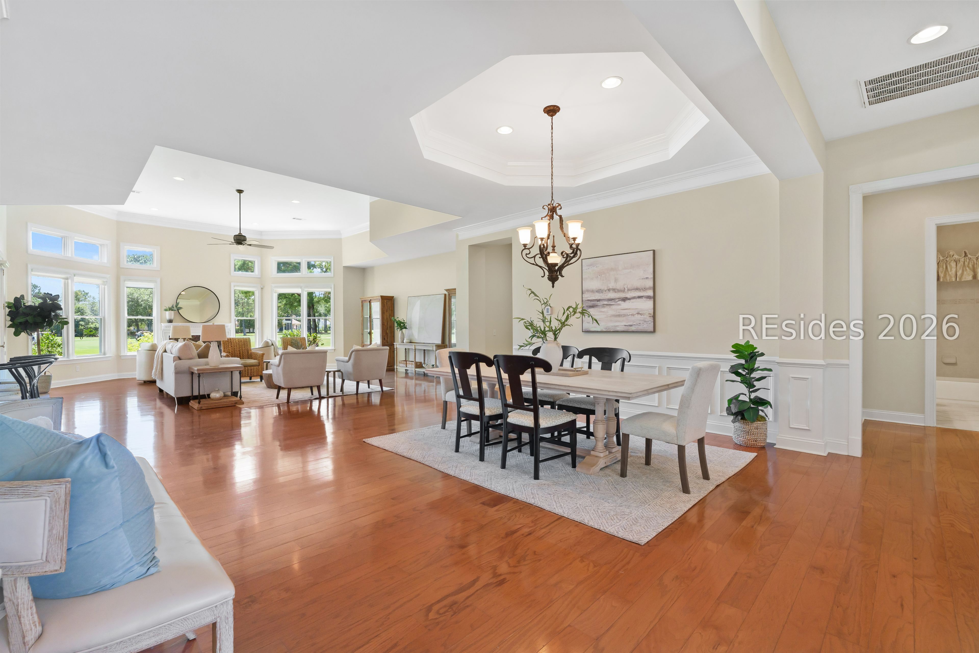 20 Chadbourne Street Bluffton, SC 29910 - Photo 4 of 29 This is an extended Beaufort plan by Toll Brothers