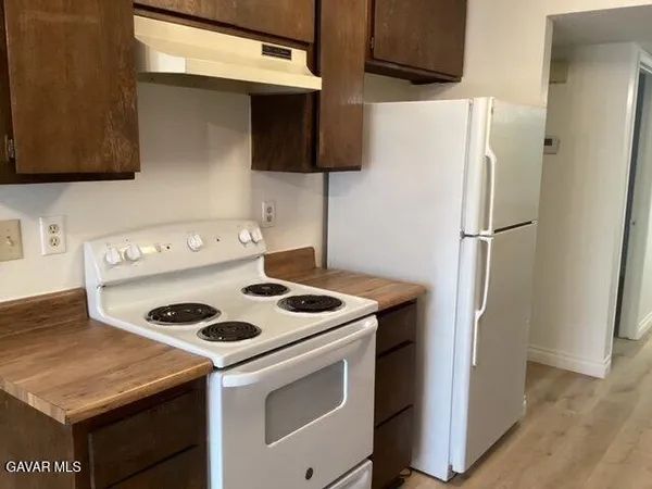 $1,400 | 5036 West Ave L8, Unit 20, Quartz Hill, CA 93536