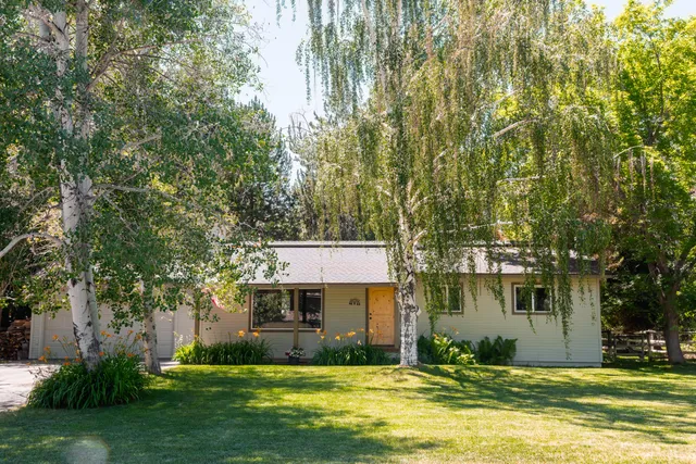 $1,149,000 | 609 4th Avenue South, Hailey, ID 83333