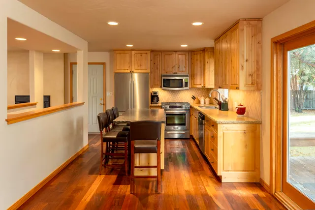 $1,149,000 | 609 4th Avenue South, Hailey, ID 83333