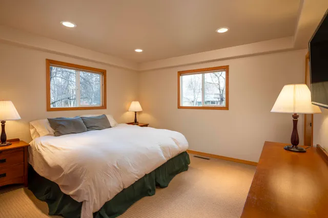 $1,149,000 | 609 4th Avenue South, Hailey, ID 83333