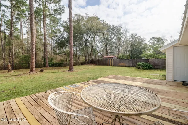 $2,150 | 395 Felicity Street, Bay St. Louis, MS 39520