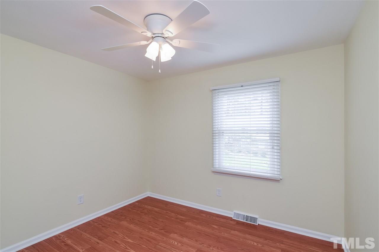 5612 Laniel Court Raleigh, NC 27612 - Photo 17 of 25 Gallery Image 17