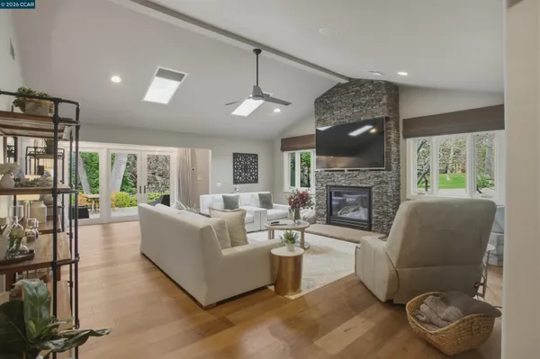 $3,299,000 | 181 Alegra Lane, Walnut Creek, CA 94598