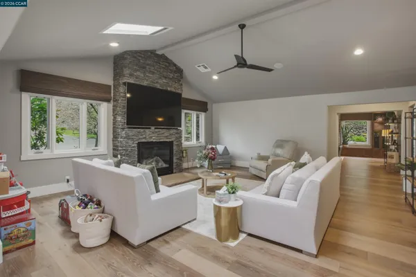 $3,299,000 | 181 Alegra Lane, Walnut Creek, CA 94598