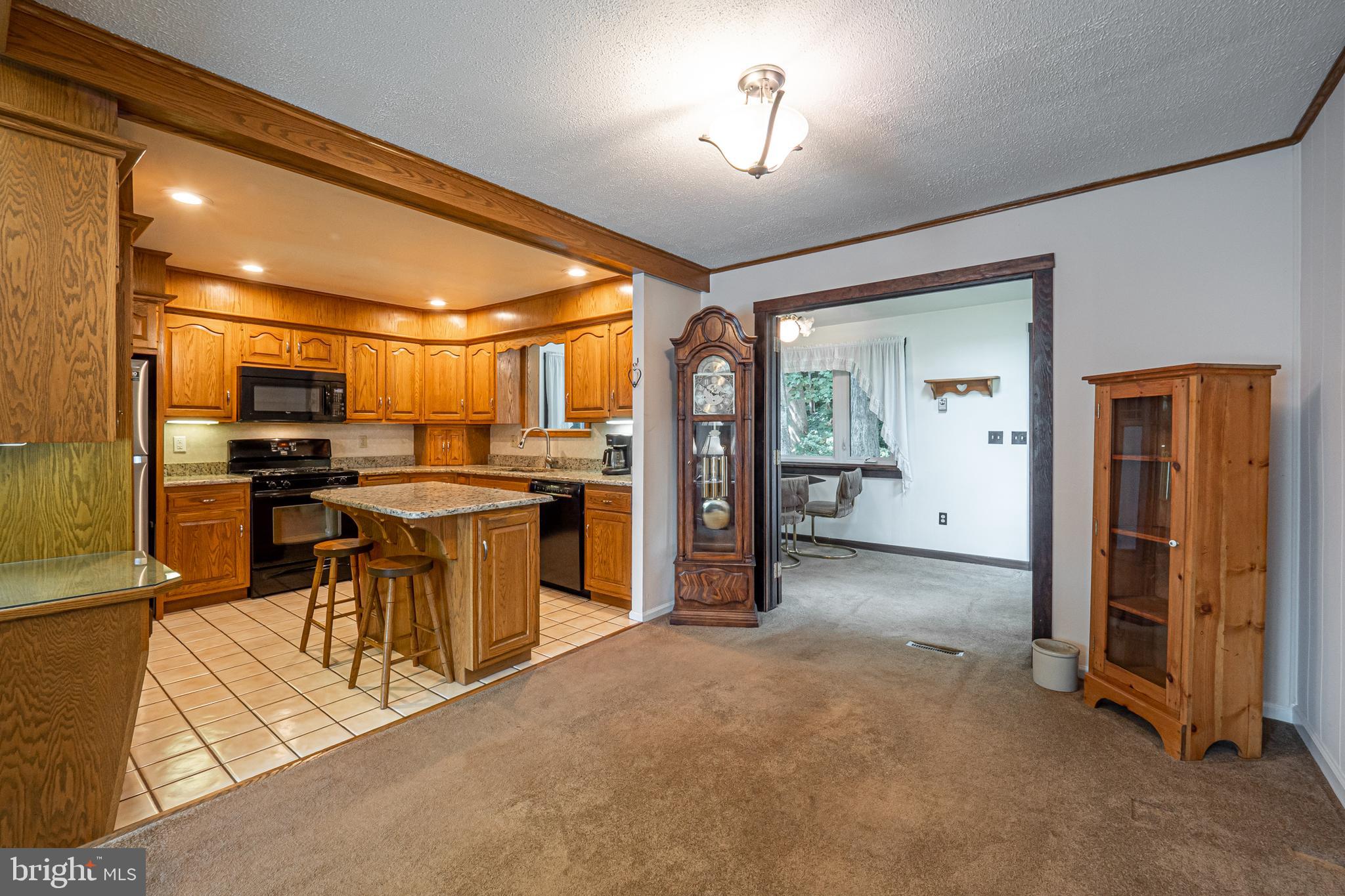3403 Humpton Road Thorndale, PA 19372 - Photo 9 of 37 Gallery Image 9