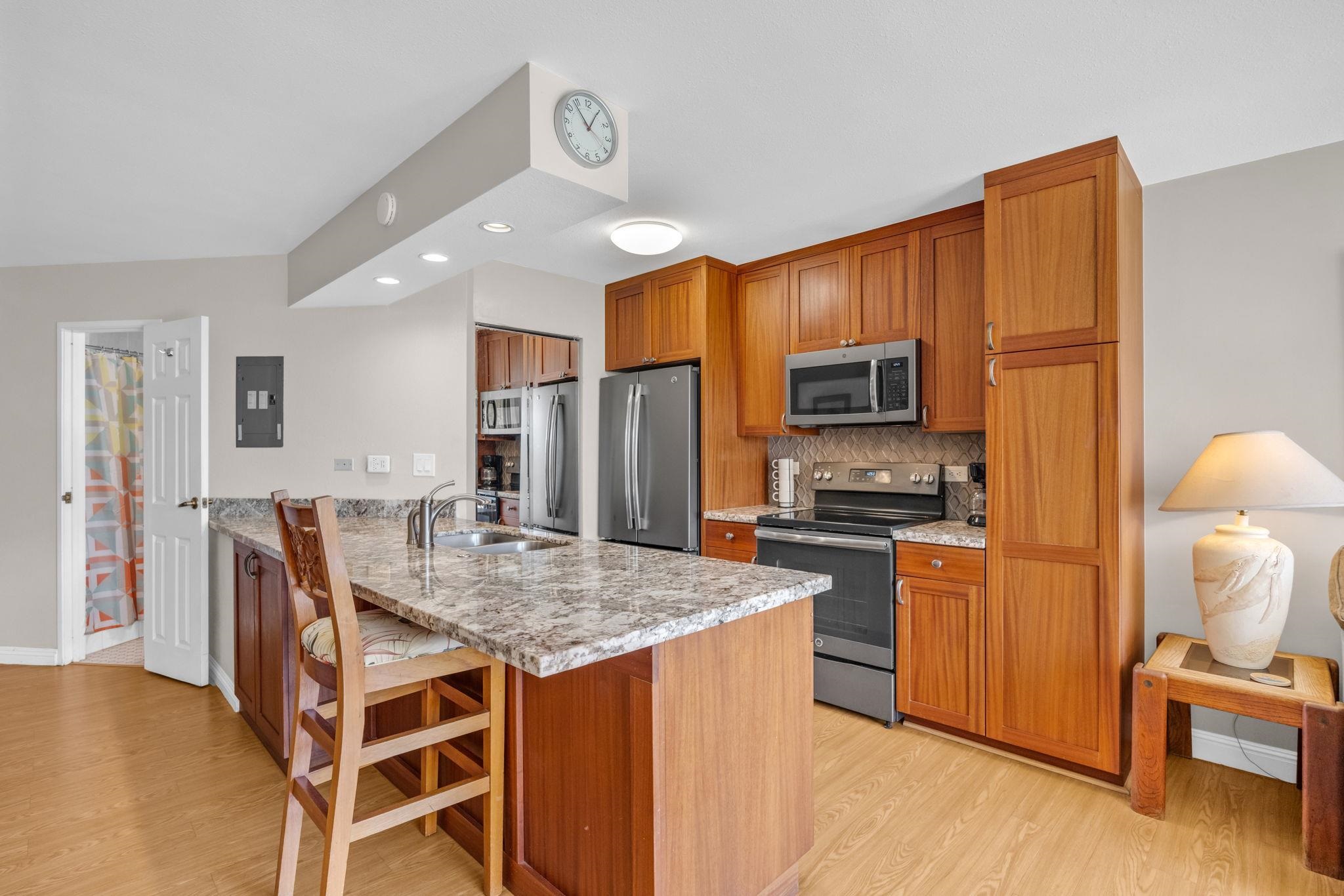 1032 South Kihei Road, Unit A305 Kihei, HI 96753 - Photo 10 of 28