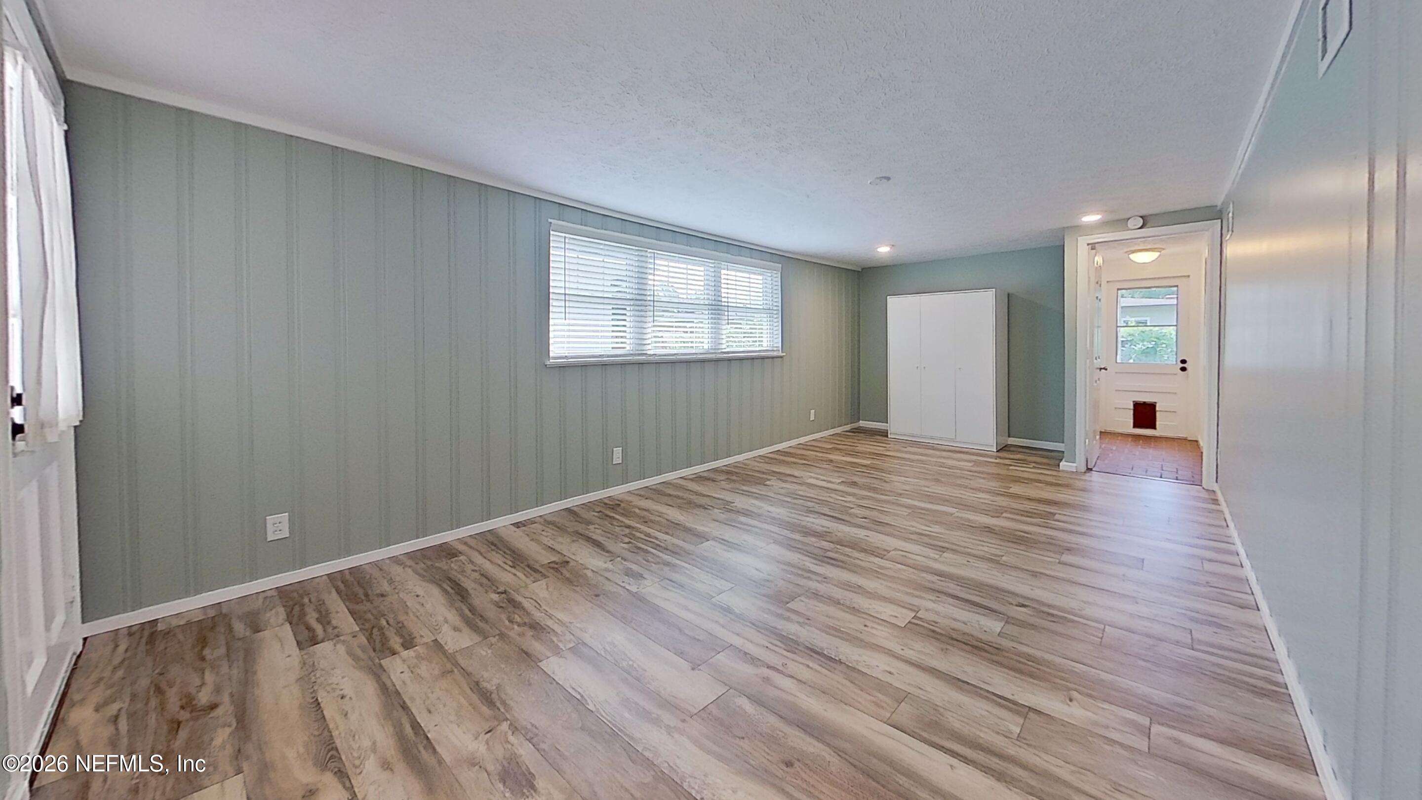 6413 Colgate Road Jacksonville, FL 32217 - Photo 19 of 25 Living-Room(201)