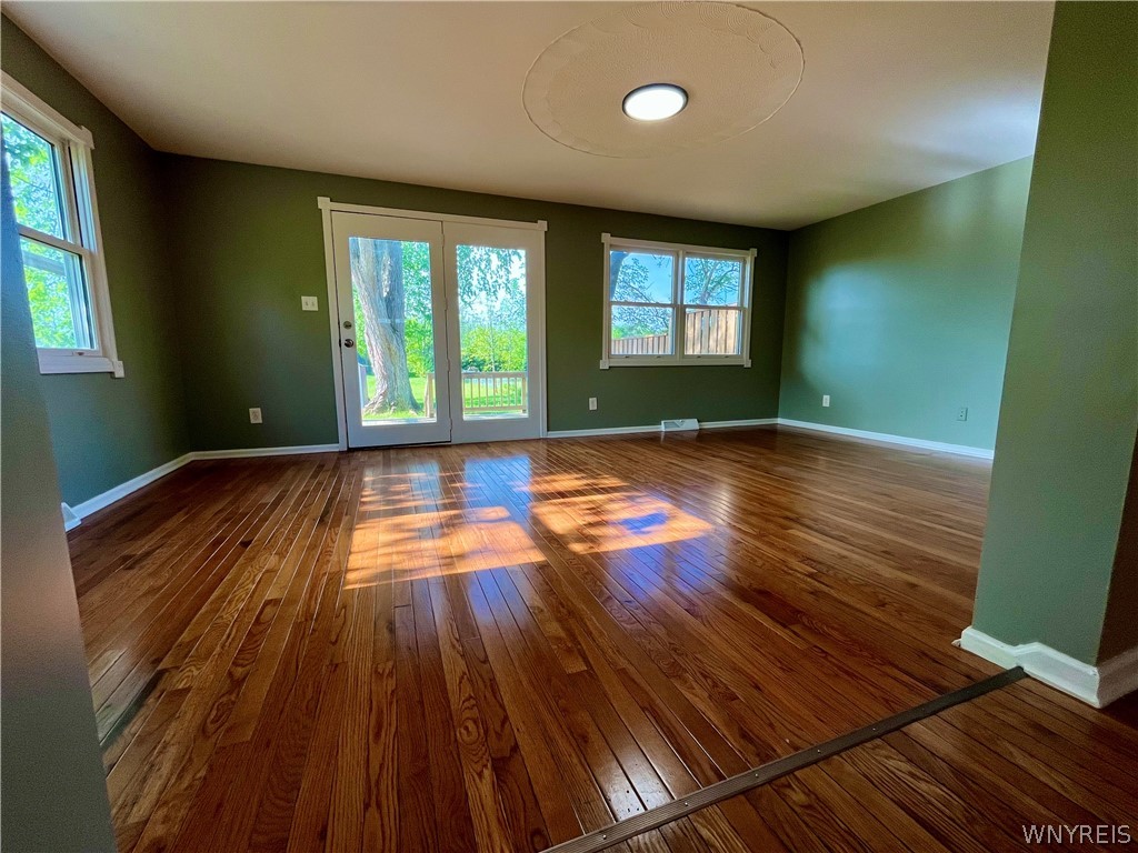 2554 Niagara Road Niagara Falls, NY 14304 - Photo 15 of 27