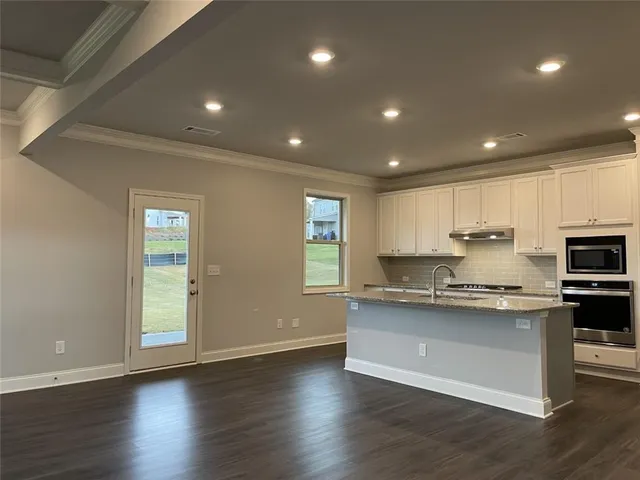 $2,650 | 4671 Silver Oak Drive, Gainesville, GA 30504