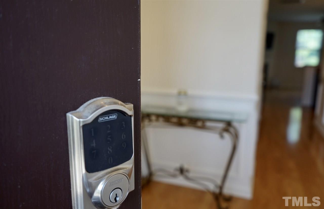 112 Token House Road Durham, NC 27703 - Photo 2 of 24 Gallery Image 2