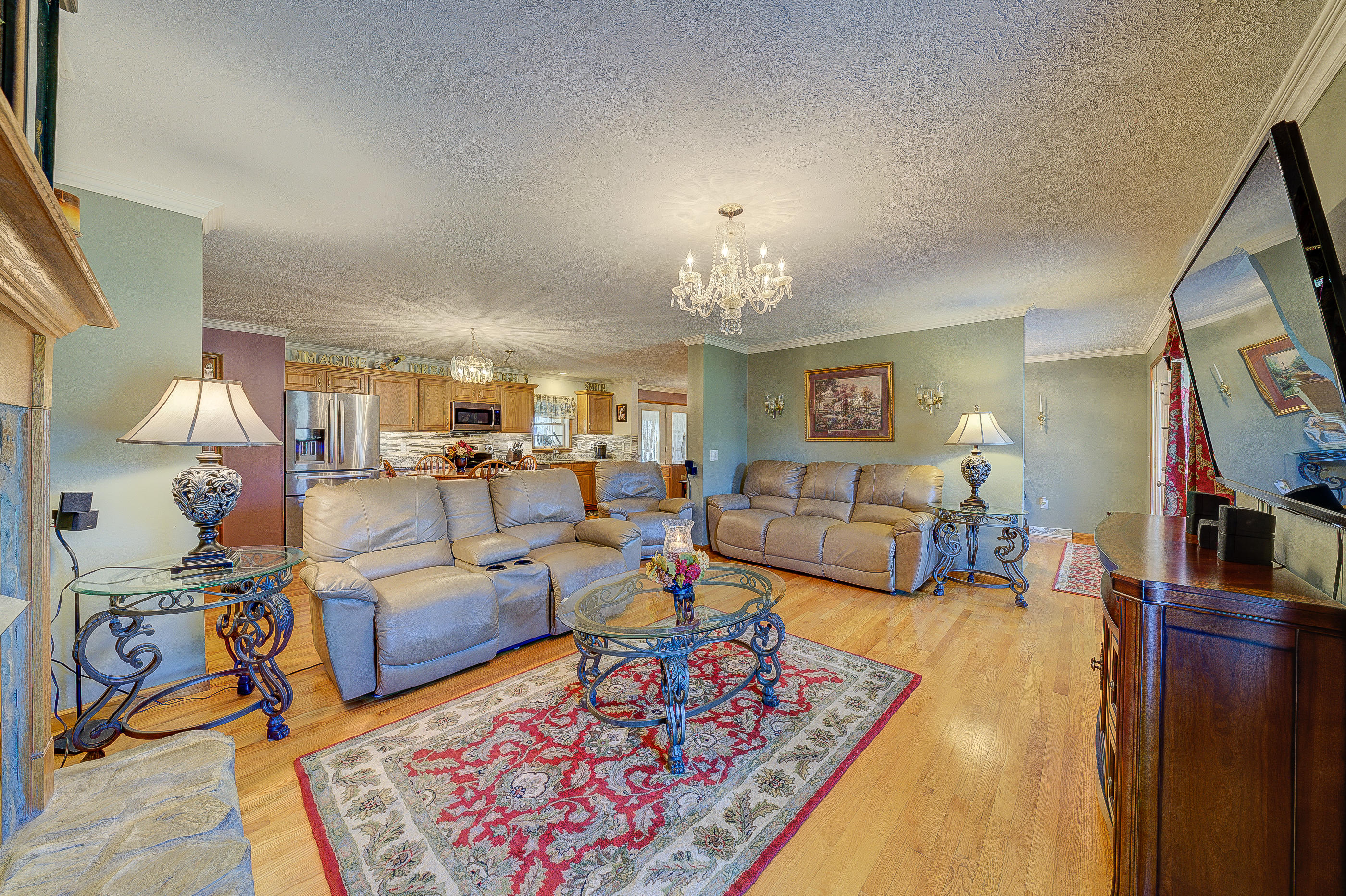 929 Farm View Road Glade Hill, VA 24092 - Photo 6 of 44 5 Living Room