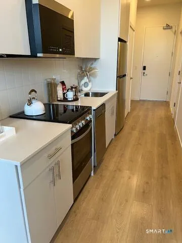 $2,245 | 42 John Street, Unit 311, Stamford, CT 06902