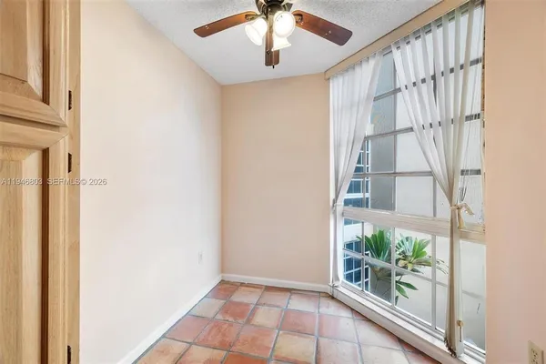 $2,800 | 1280 South Alhambra Circle, Unit 2211, Coral Gables, FL 33146