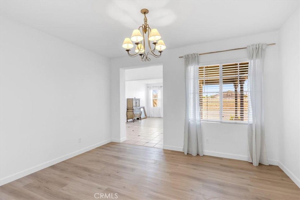 3413 Ranch Street Perris, CA 92571 - Photo 14 of 57 Family Room / sitting room, all oportunities