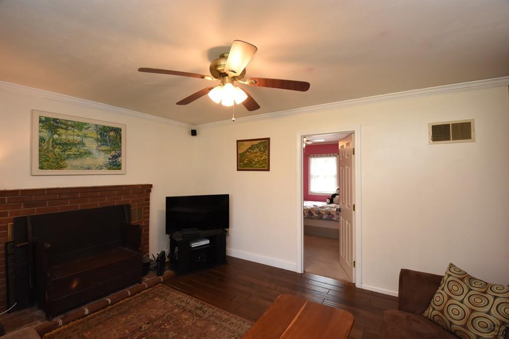 166 South Row Road Lunenburg, MA 01462 - Photo 11 of 28