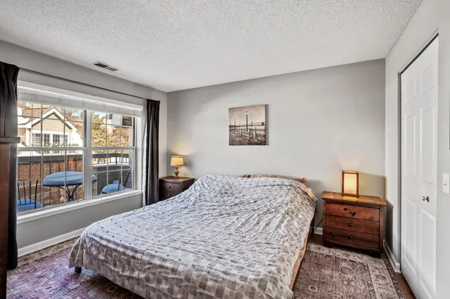 $185,000 | 6020 Chasewood Parkway, Unit 203, Minnetonka, MN 55343