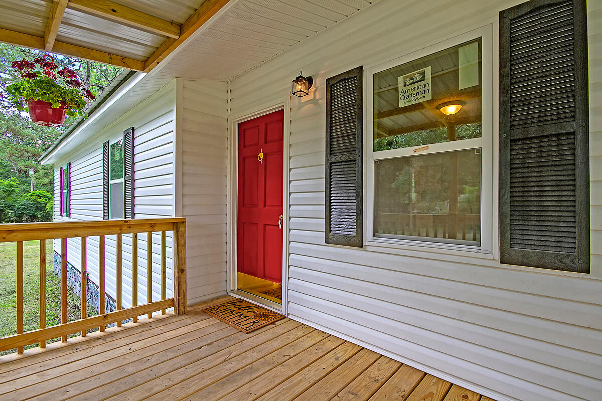 220 Lawrence Road Moncks Corner, SC 29461 - Photo 3 of 32 CREM_220 Lawrence_029