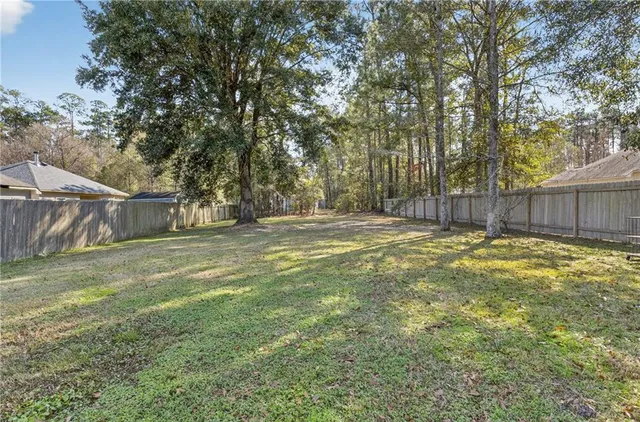 $395,000 | 20366 Helenbirg Road, Covington, LA 70433