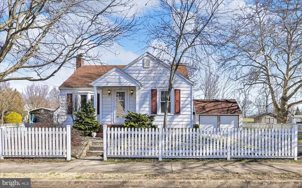 $270,000 | 211 Noble Street, Lititz, PA 17543