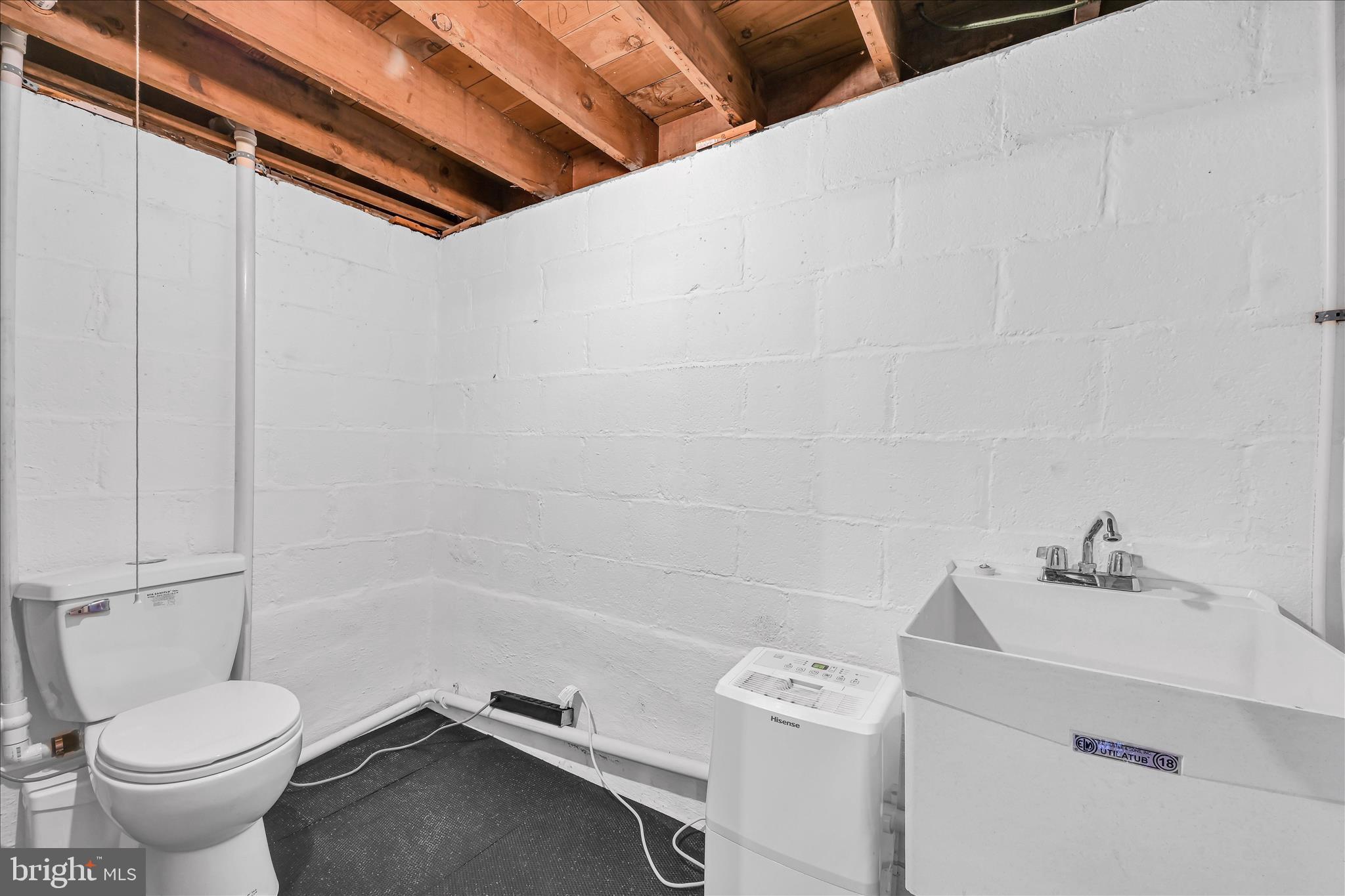 211 Noble Street Lititz, PA 17543 - Photo 18 of 27 Half Bath