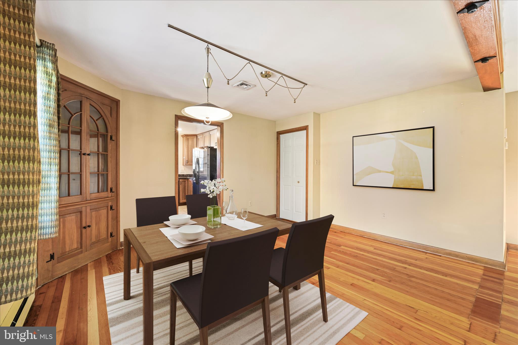 211 Noble Street Lititz, PA 17543 - Photo 6 of 27 Dining Room