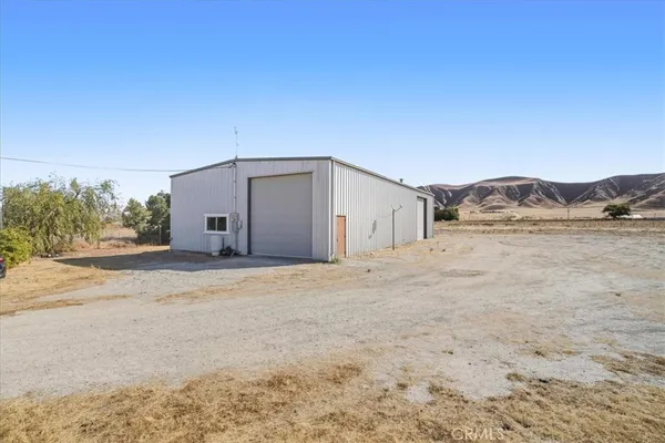 $675,000 | 485 South 8th Street, Shandon, CA 93461